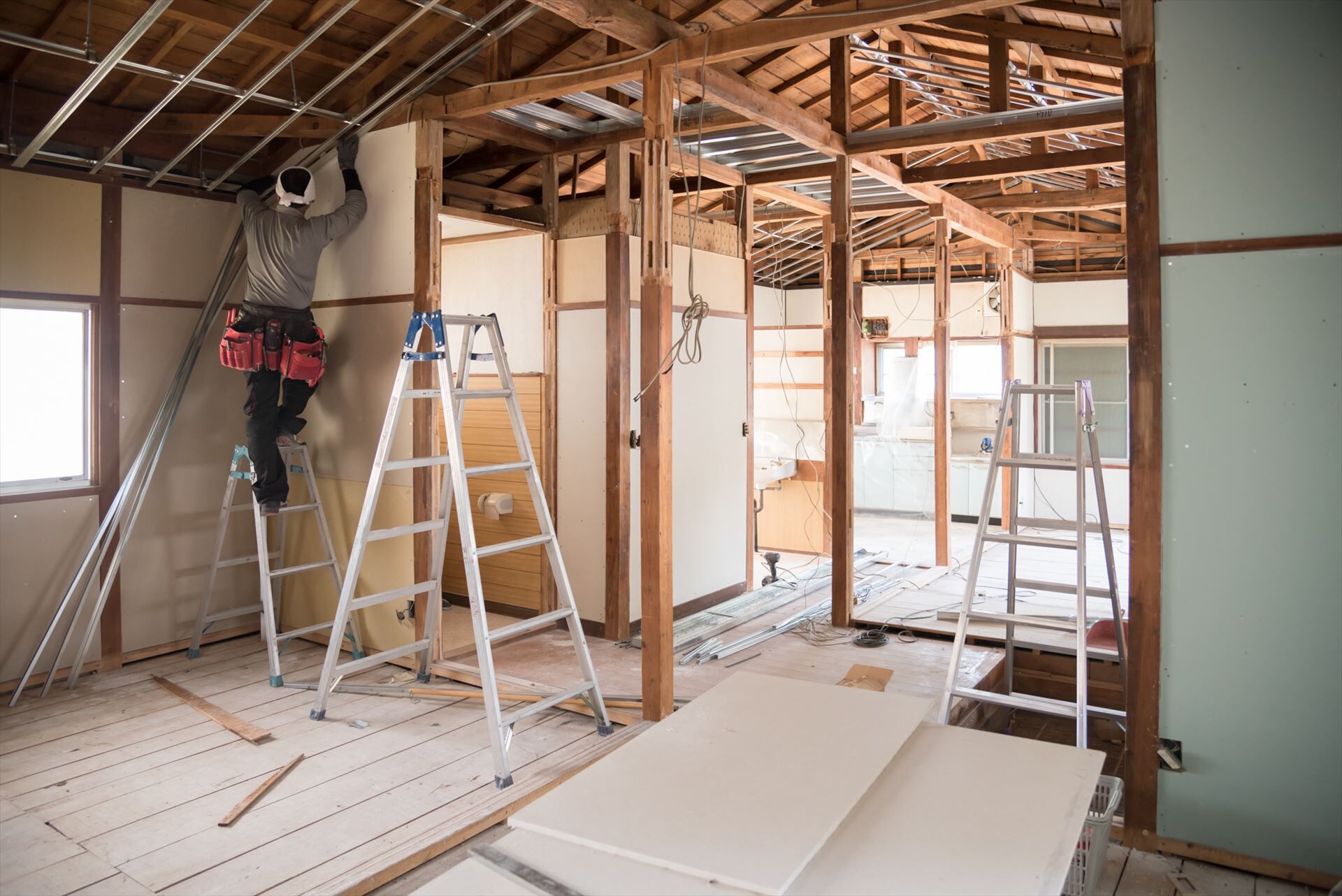 手作業による丁寧な住宅内装解体